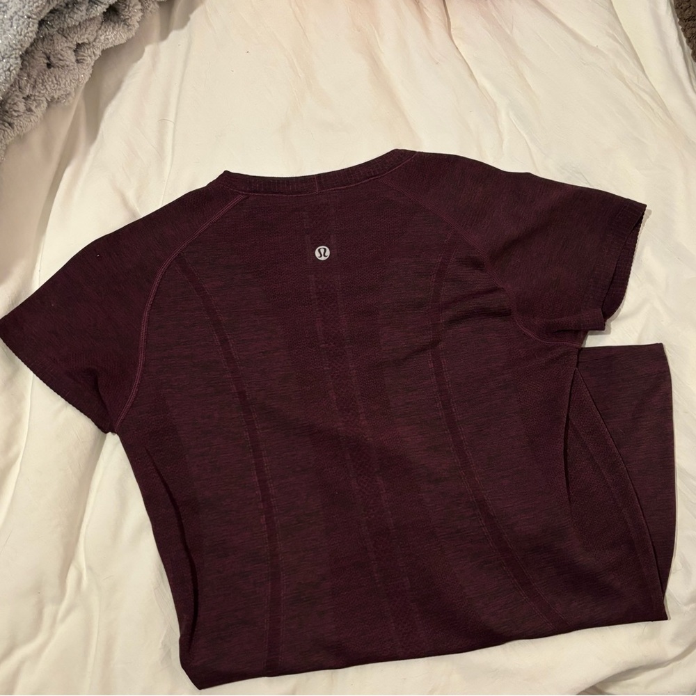 lululemon shirt